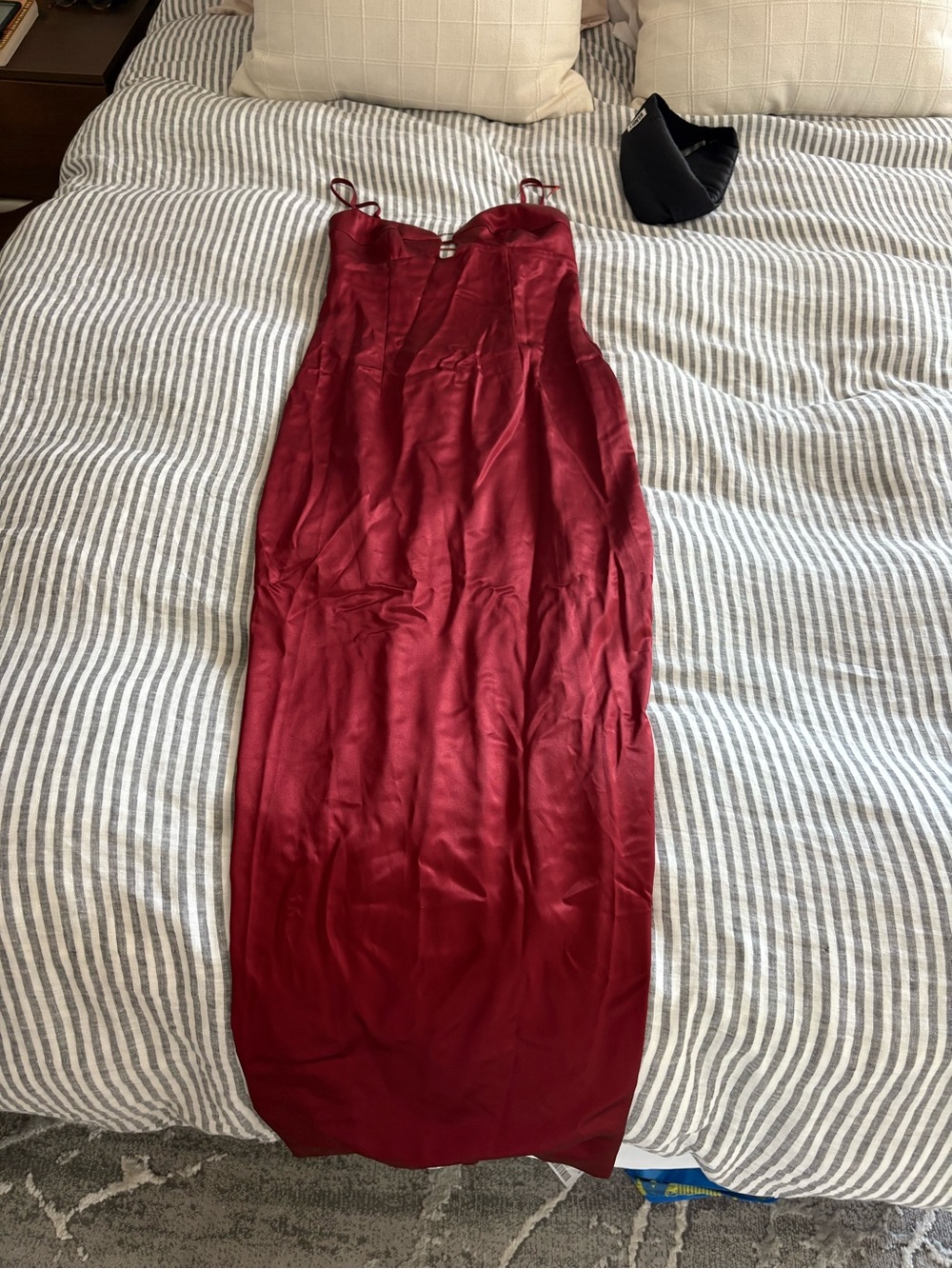 NWT!! Reformation Sathia Satin Dress in Chianti - Picture 6 of 6